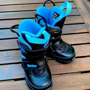 Toddler snowboard boots